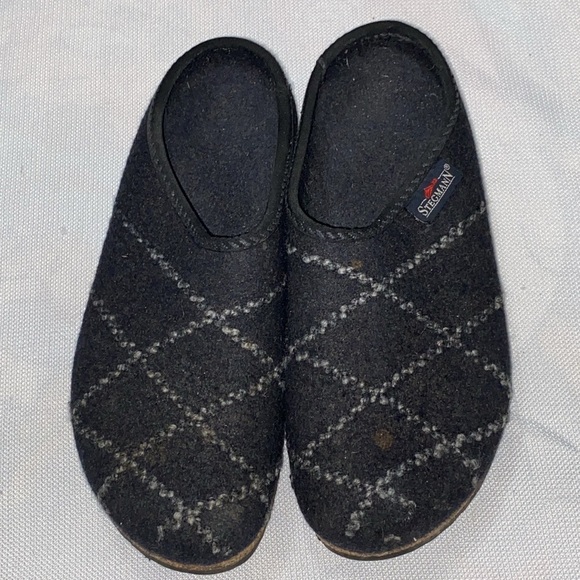 STEGMANN Wo Size 9 (measures 11” )Black and Gray WOOL Slip-On CLOG/Slippers - Picture 7 of 12